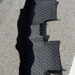 美品フルマット　カローラツーリング用の画像