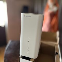 【通信機器】SoftBank 4G/LTE ホームルーター Hu...