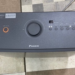 取扱説明書付き・DAIKIN ダイキン　2024年製　遠赤外線暖房機　ハイブリッドセラムヒート　WRH135AS-Hの画像