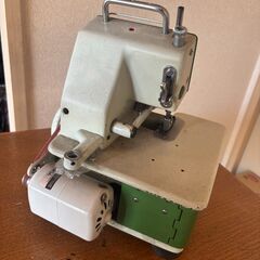 ミシン2台プレゼント (ジャンク品)