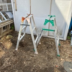 アルミ脚立、アルミ梯子2個