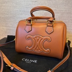 セリーヌ スモールボストン トリオンフ