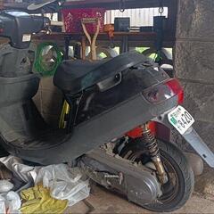 50cc原付バイクヤマハアプリオの画像