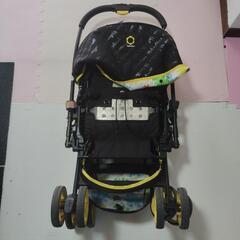 Apricaベビーカーの画像