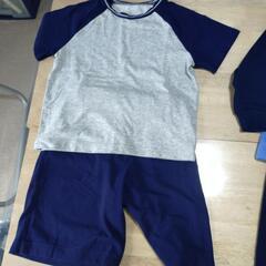 子供用パジャマ　差し上げます