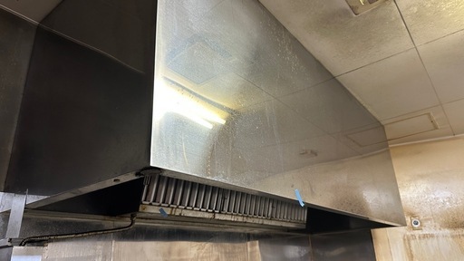 レストランの厨房排気フード