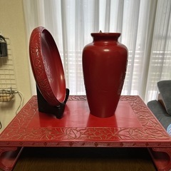 堆朱の置物の画像