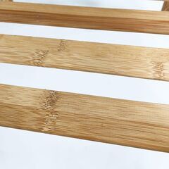 IKEA★NESNA ネスナ ベッドサイドテーブル  竹製 36x35 cm イケア 机 バンブー ガラステーブルの画像