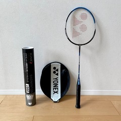 バドミントン　ラケット　YONEX B-600  