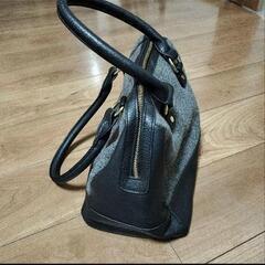 BEAMS HEARTのバッグの画像