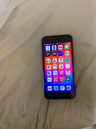 Apple care　iPhone  SE 第3世代　RED 128GB SIMフリー