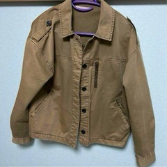 KBF ジャケット　春服　カーキ　ミリタリー　ケービーエフ