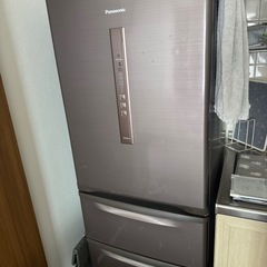 5/7-5/9 値段つけてくれる方　
冷蔵庫