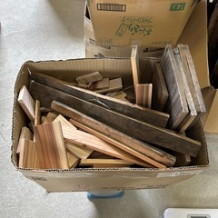 【木工屋の焚き付け端材セット】《6.2kg》乾燥材　バーベキュー...