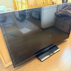 50インチ　液晶テレビ