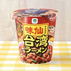 ファミマ　味千　台湾ラーメン　1ケース　