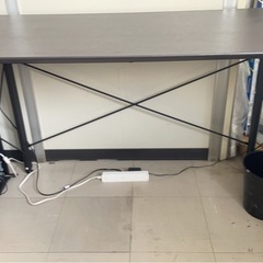大きめパソコンデスク差し上げます