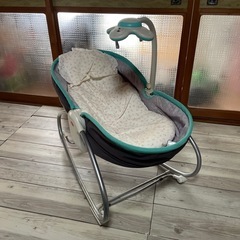 電動
ベビーベッド　ゆりかごの画像