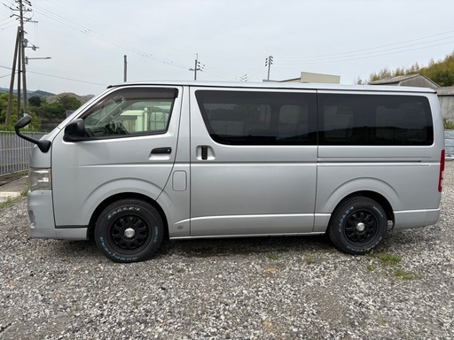 トヨタハイエース／牽引付／車検有り／軽油車