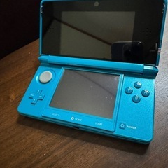 【受け渡し決定】3DS本体と充電器のセット＋オマケ付きの画像