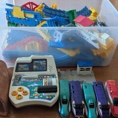 プラレール一式セットです。(ケース付き)