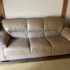 本皮ソファー(3人掛け)の画像
