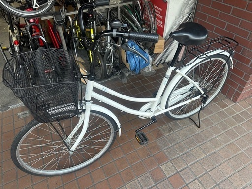 26インチ　ママチャリ　ホワイト