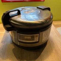 業務用　電子炊飯機