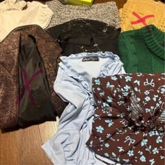 女性　ニット、半袖多め洋服まとめての画像