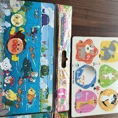 アンパンマン　30ピースと55ピース　パズルおまけつき