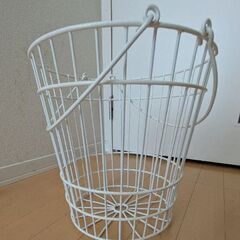 ランドリーバスケット　洗濯かご（丸型ホワイト）