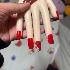 マニキュアのハンドモデル募集