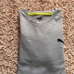 Tシャツ 長袖　プーマ　PUMA Lサイズ　 袖の異素材使いがお洒落