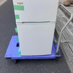 無料　2006年製　小型冷蔵庫