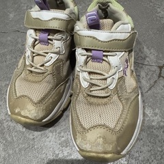 20センチ　スニーカー　FILA