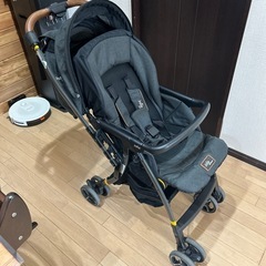 joieベビーカー
