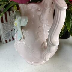 陶器製花瓶 ホワイト ピンク装飾の画像