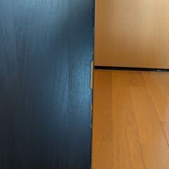 イケヤ製テーブルの画像