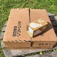 白色 電球1個20円　100W.60W.40W.25Wの画像