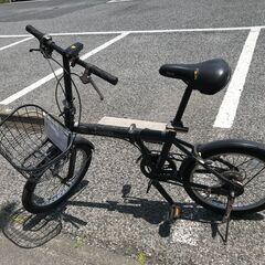 ★ジモティ割あり★  折り畳み自転車 20インチ ブラック クリ...