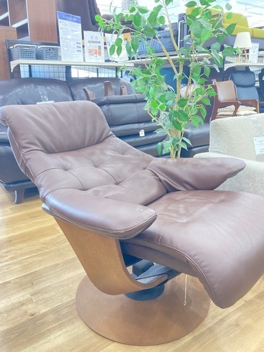 【トレファク高槻店】取りに来られる方限定！karimoku （カリモク）の一人掛けリクライニングソファーのご紹介です！