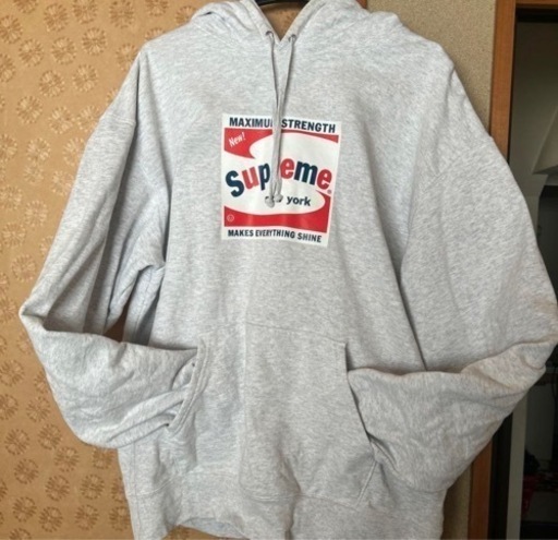 シュプリームsupreme メンズパーカー　正規品　Ｌ