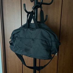 無印　ボストンバック