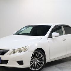 希少なミドルサイズのFRセダンでスポーティな走行性能が魅力/トヨ...