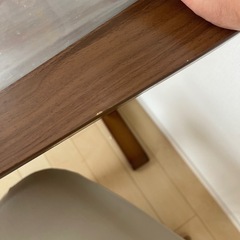キズテーブル
の画像