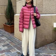 UNIQLO ユニクロ ウルトラライトダウンジャ

ケット 軽く...