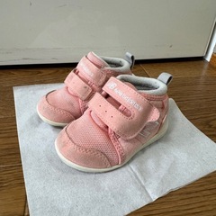 子供靴　ニューバランス　11センチ