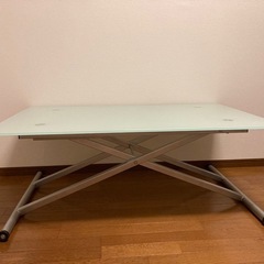 テーブル