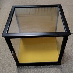 中古　金張ガラスケース