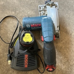 BOSCH　小型コードレス丸鋸　